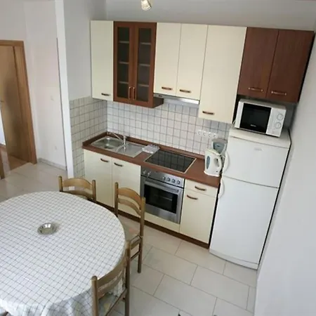 Family Sedlar 8 Pax- Pool -50m From Sea Villa